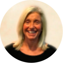 Dña. Emilia Antón Veira